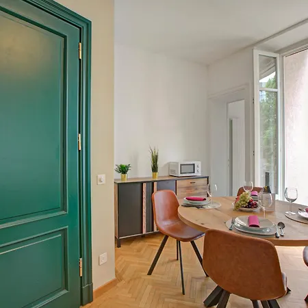 - Happy Apartment Lugano