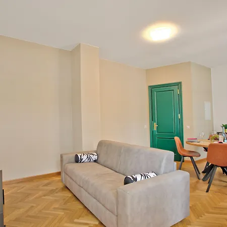 - Happy Apartamento *