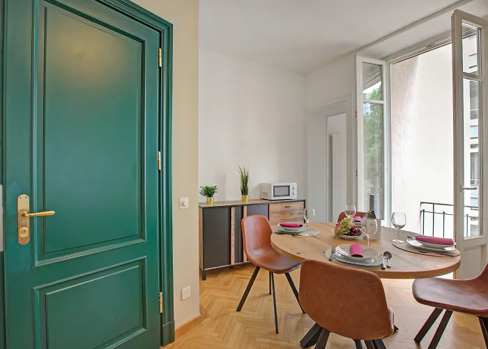 - Happy Apartamento *